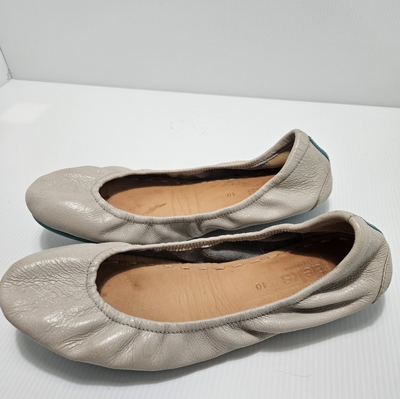 Tieks Shoes - FEATHER GREY TIEKS, SIZE 10